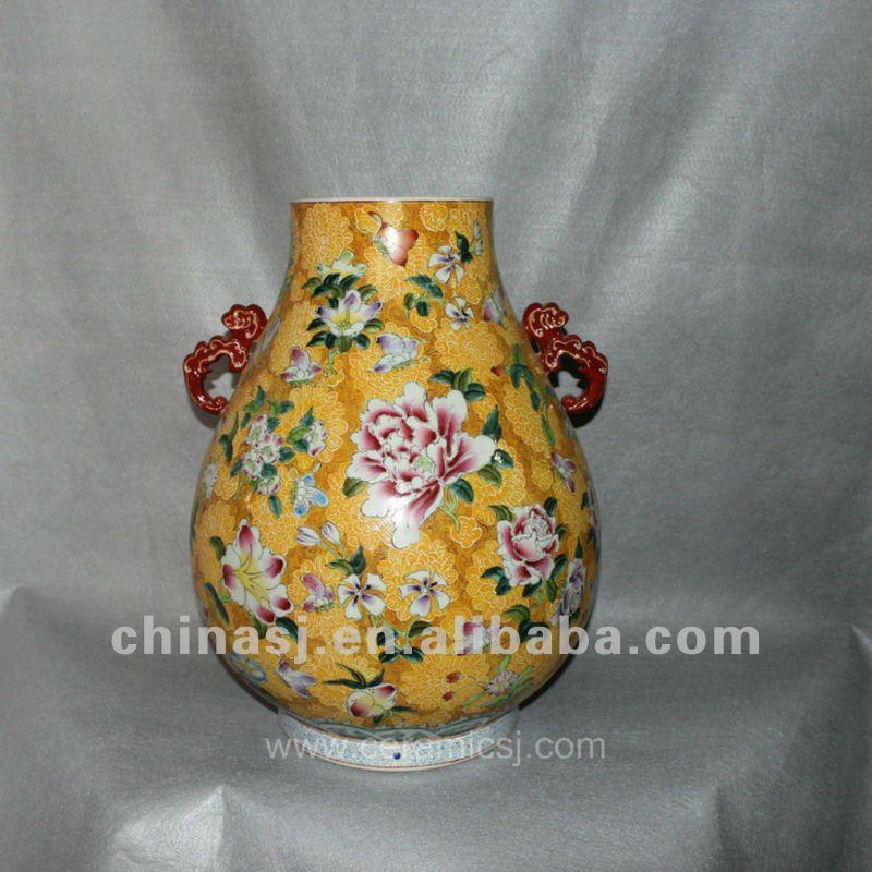 Antique hand painted Porcelain Vase RYUY05