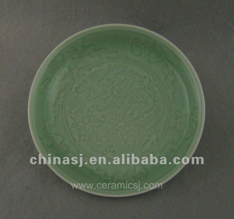Beautiful green glazed porcelain plate with beautiful design WRYPE07