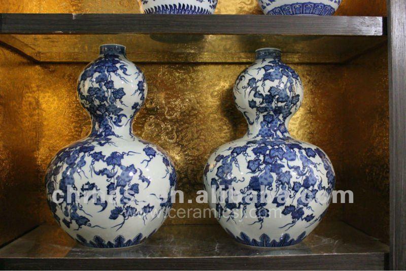 Blue and White Porcelain vase RYVD01