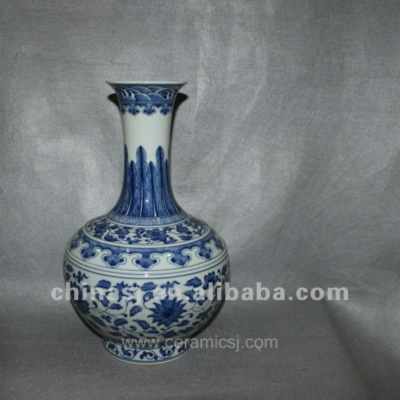 hand pained Blue and White Porcelain vase RYVD04