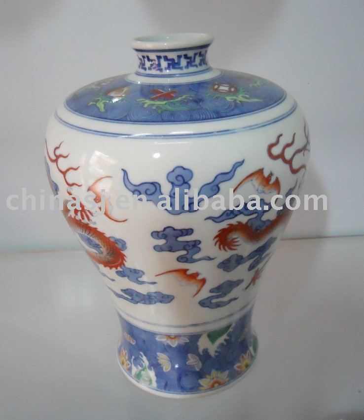 Hand made Chinese dragon Ceramic Vase WRYAS65