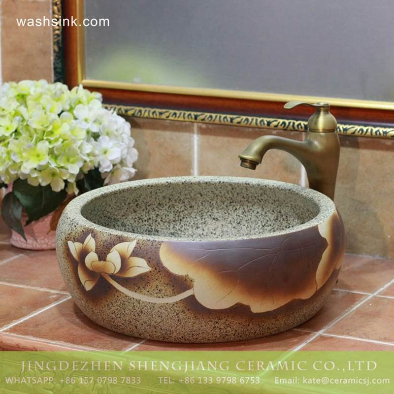 China wholesale cheap price yellow lotus ceramic thick wash basin