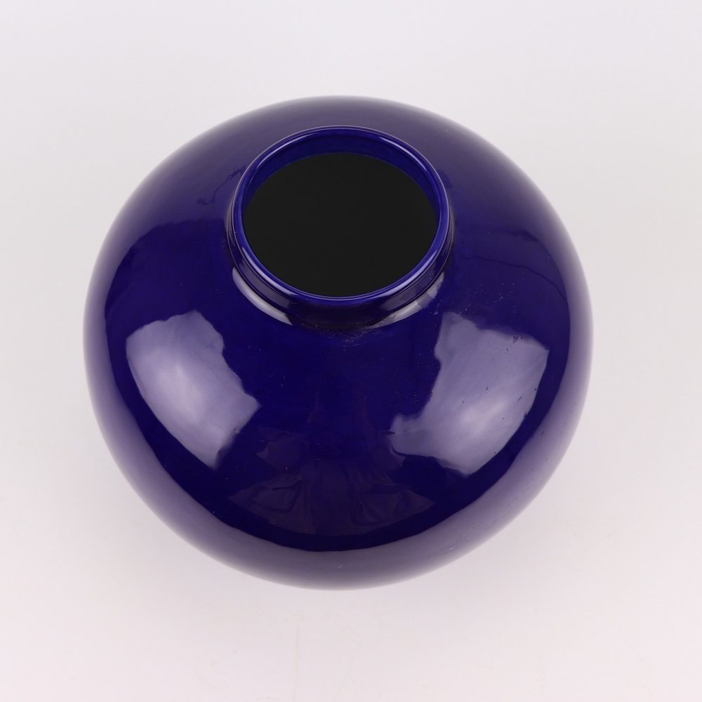 High quality dark blue classic solid colour round narrow spout home decor small vase top view
