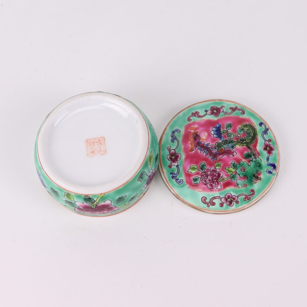 Jingdezhen porcelain pastel Chinese style home decoration ceramic storage mini jar bottom picture