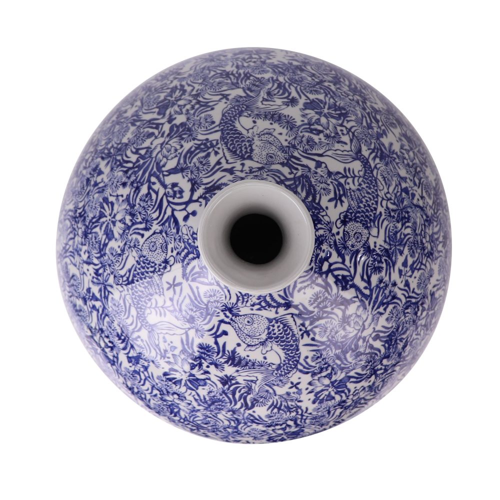 Jingdezhen porcelain blue and white fish and algae pattern ampulla and pomegranate shaped ceramic vase top view