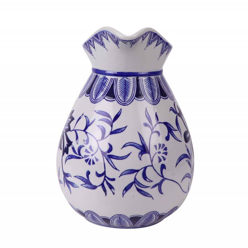 RXCF-Y0218 Jingdezhen blue and white floral pattern ceramic teapot with handle front view